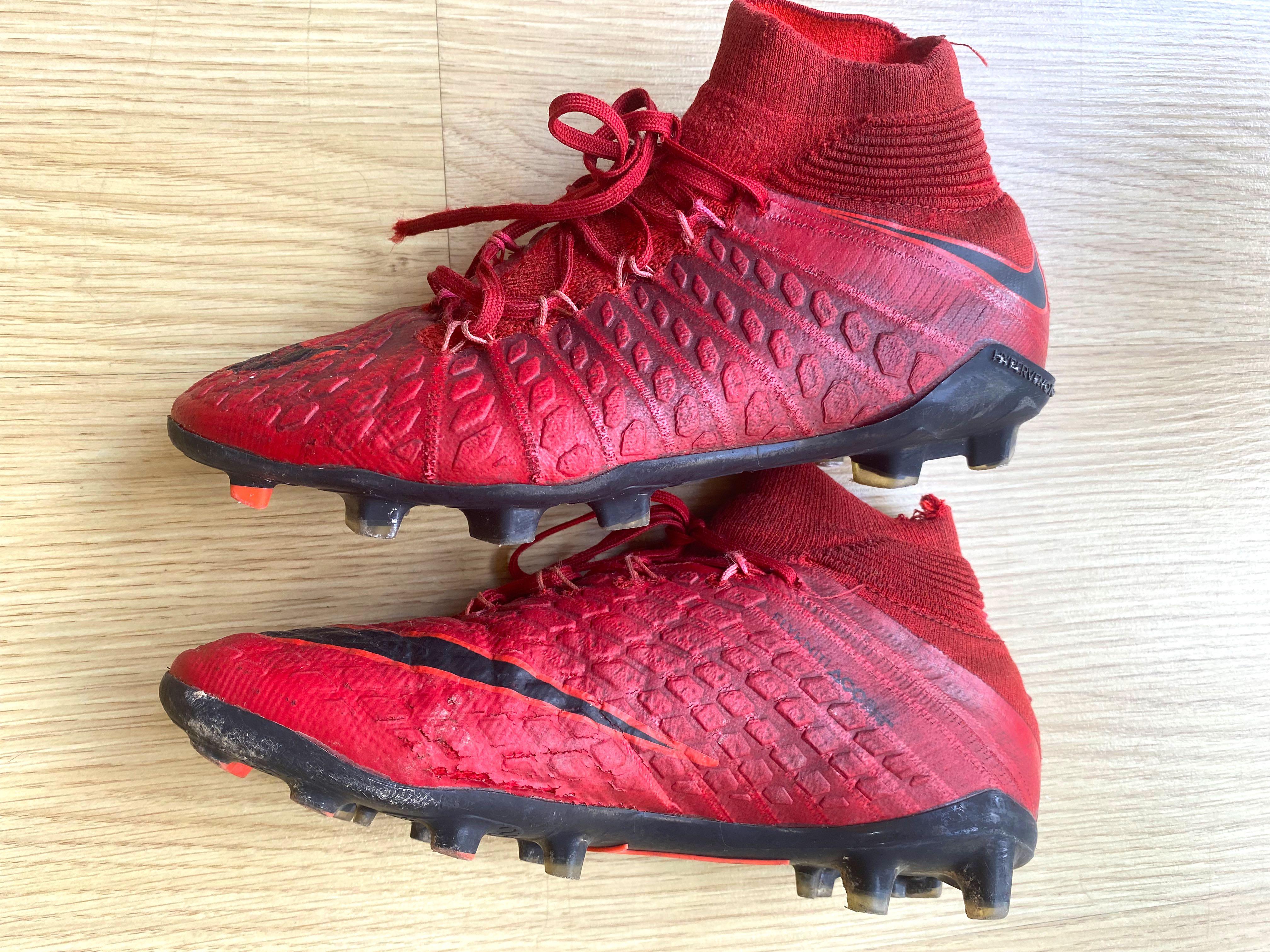 Authentic Nike Kids Boys Hypervenom Phantom III Red Black soccer