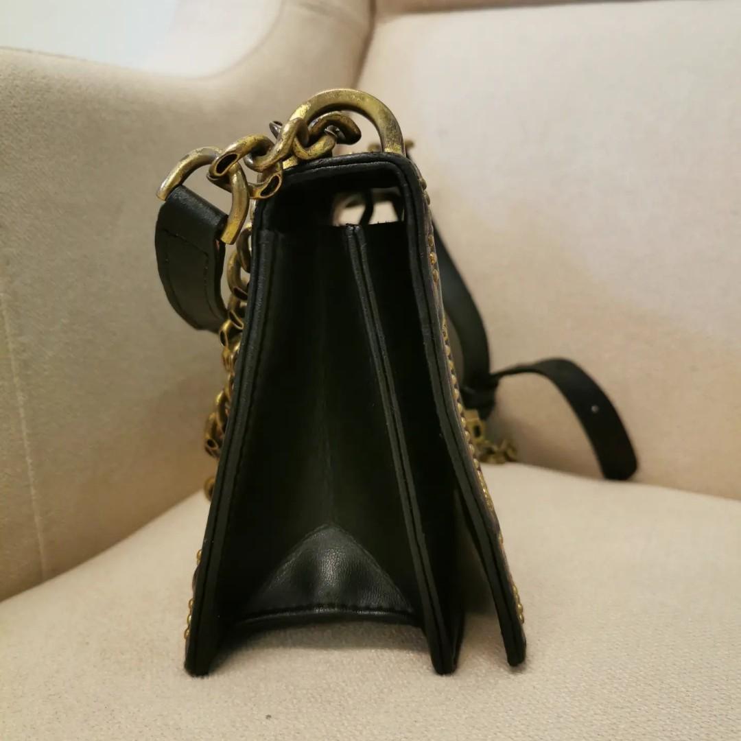 Beg tangan Christian Dior