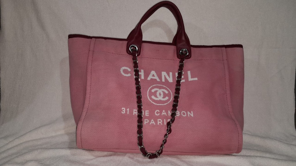 Chanel Deauville 31 Rue Cambon Paris Red Luxury Bags Wallets