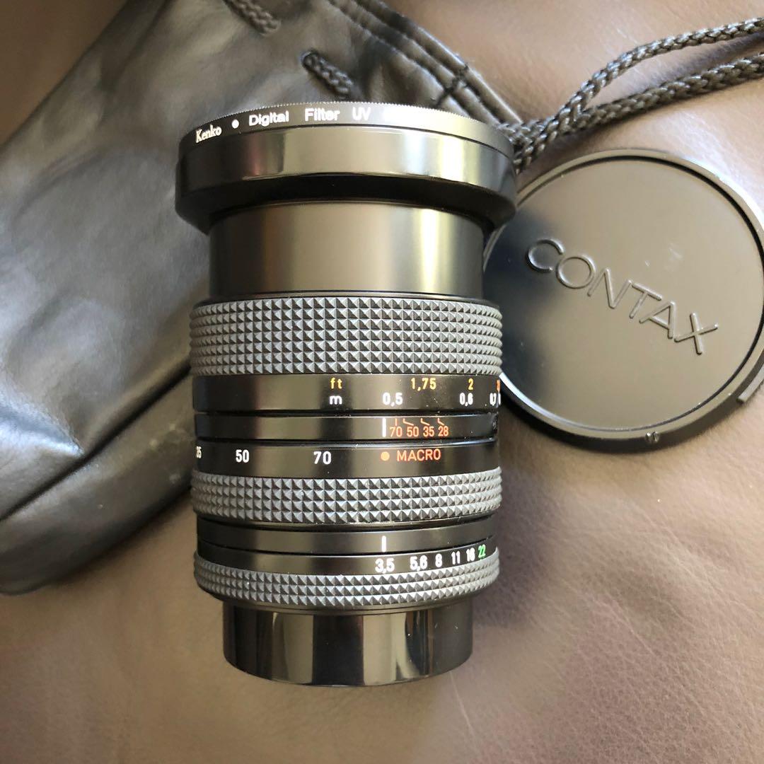 Contax Carl Zeiss Vario-Sonnar 28-70mm 3.5-4.5 Macro T*lens CY