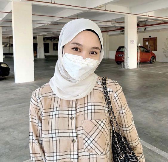 Covered scarf 2025