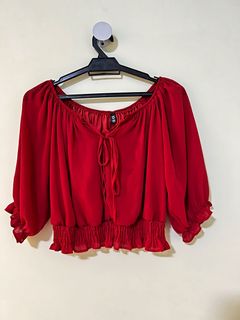 (Category: ) located in . Submitted by MyBrandedPrelovedCloset (Listing ID 1172210157, Image 1). Description: .
