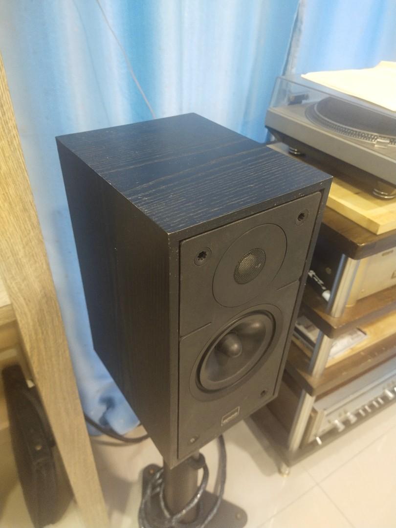 Epos ES 11 bookshelf speaker