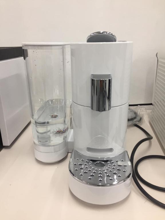 Expressi Coffee Capsule Machine (Category: Coffee Machines & Makers) located in Muntinlupa City. Submitted by aussie.surplustore (Listing ID 1172036143, Image 2). Description: Expressi Coffee Capsule Machine -Uses K-fee coffee capsule -220V Price: P2,900 each only Coffee capsule not included 📌 Items are from Australia SURPLUS/USED or MALL PULL OUT Tested and Working 📍MODE OF PAYMENT: GCash or Bank Transfer NO COD TRANSACTION Payment first only.