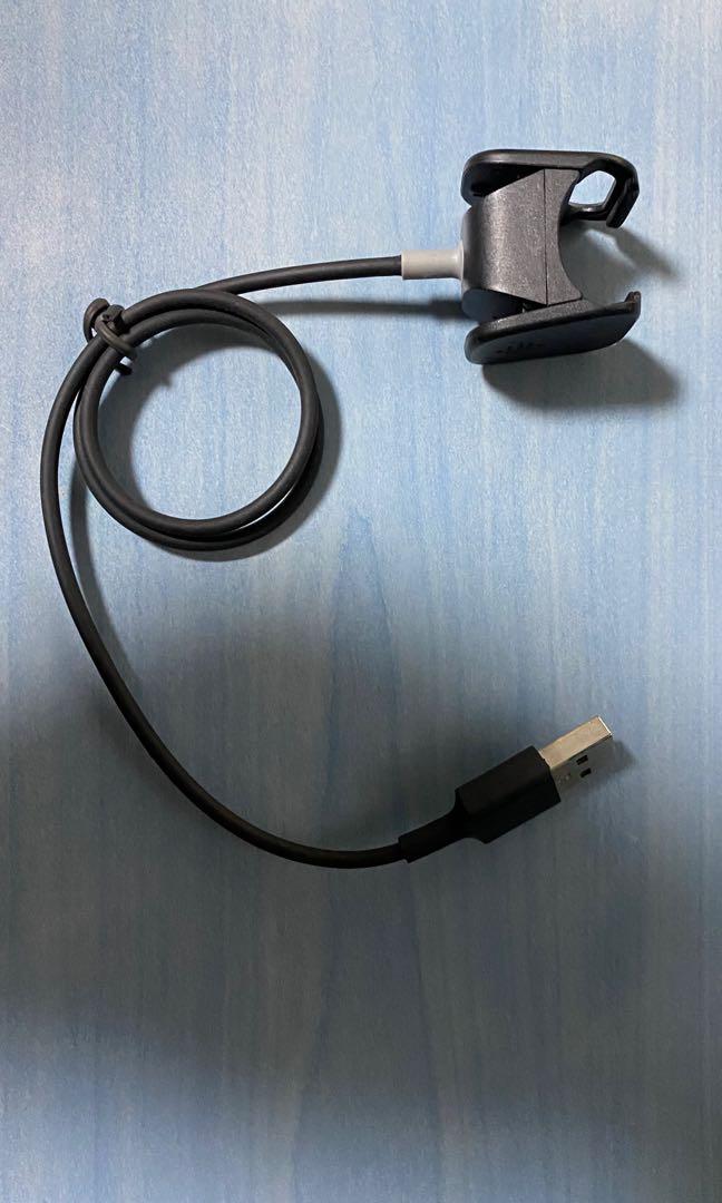 Fitbit Charge 4 charging cable, Mobile Phones & Gadgets, Wearables