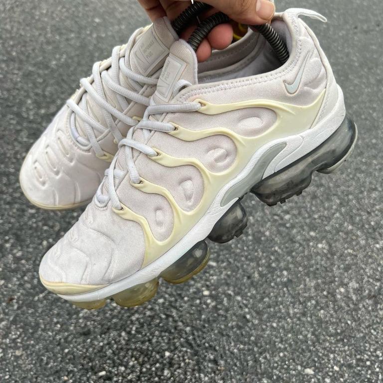 FOR SALE NIKE VAPORMAX PLUS SNEAKERS UK 7 Men s Fashion