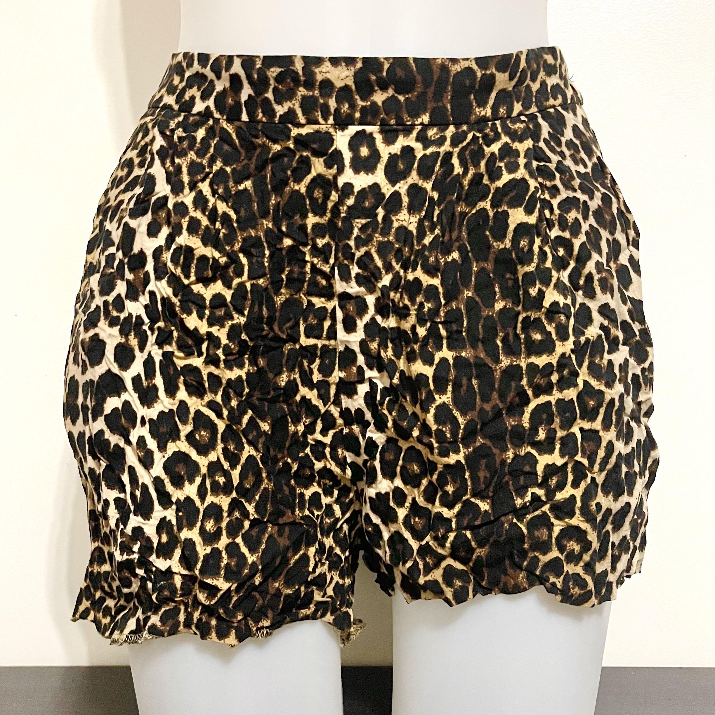 H M Leopard Animal Print Shorts with Pockets size 34 XS Women s Fashion Bottoms Shorts on Carousell