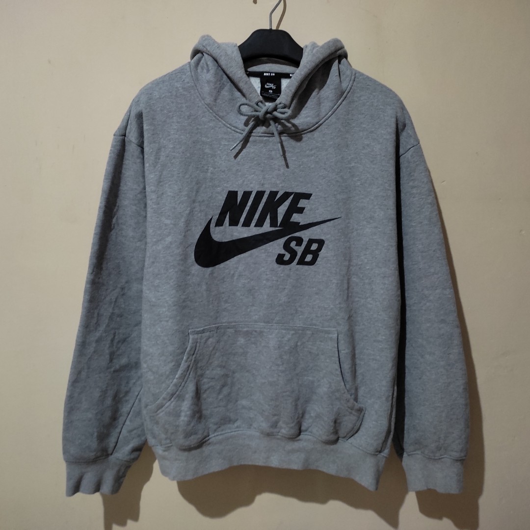 Hoodie nike sb second, Fesyen Pria, Pakaian , Atasan di Carousell