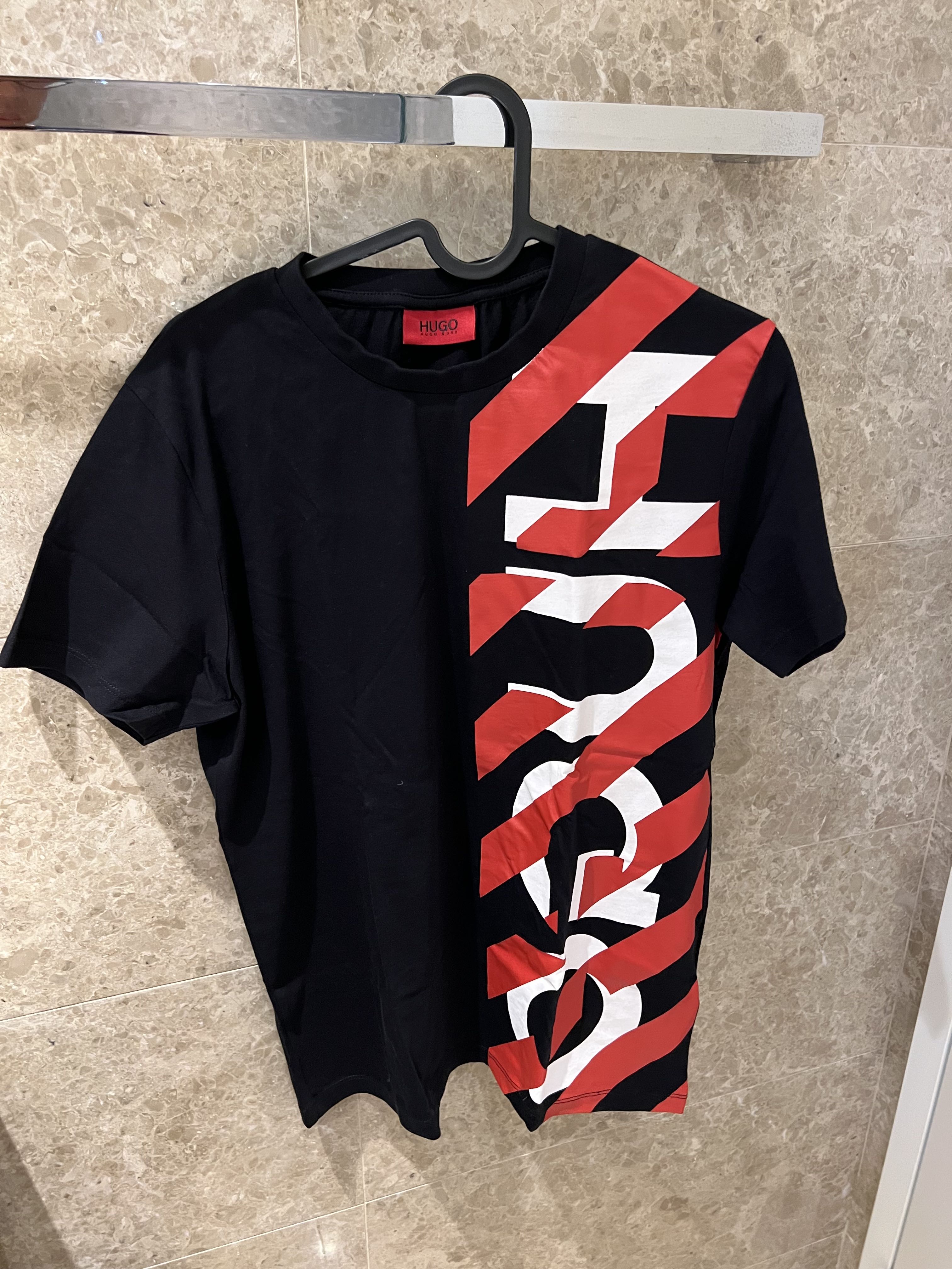 Hugo boss black tshirt cheap
