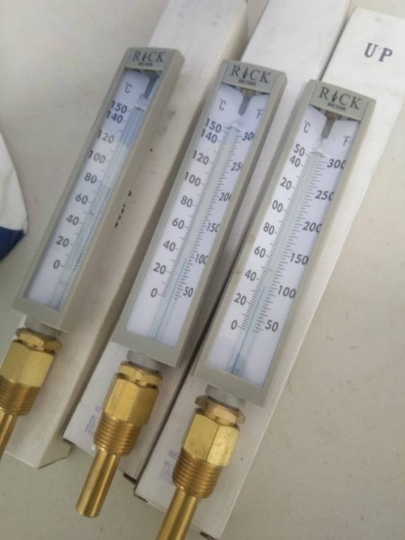 hygrometer, Commercial & Industrial, Construction Tools & Equipment on Carousell