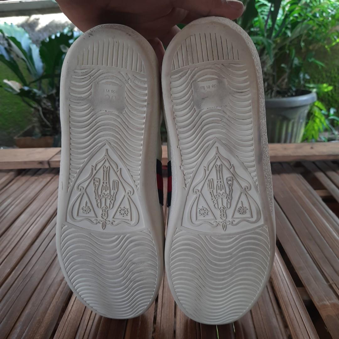 Sepatu Gucci white Ace Bee star second hand Fesyen Pria Sepatu