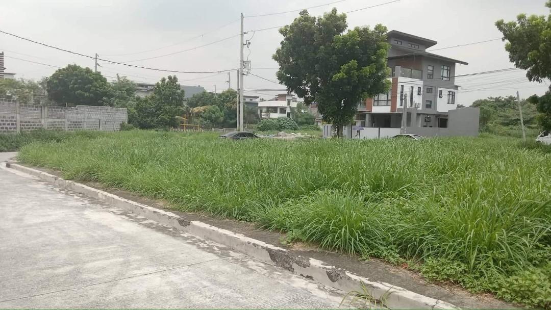 Sta. Barbara Royale, Property, For Sale, Lot on Carousell