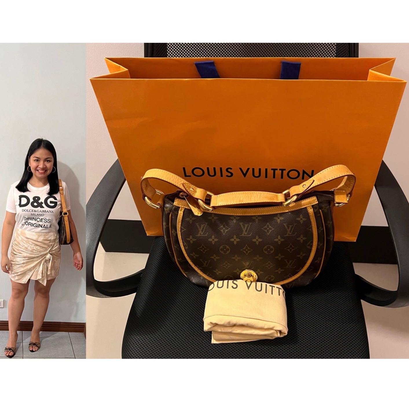 Louis Vuitton Loop Hobo, Luxury, Bags & Wallets on Carousell