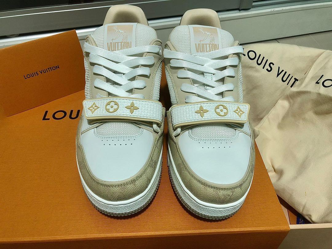 Louis Vuitton LV Trainer Sneaker Beige. Size 08.0