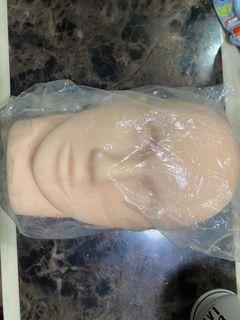 Mannequin head
