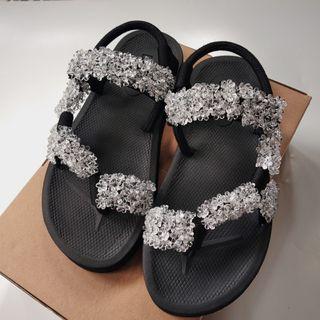 NEW ! KAMELIA SANDAL
