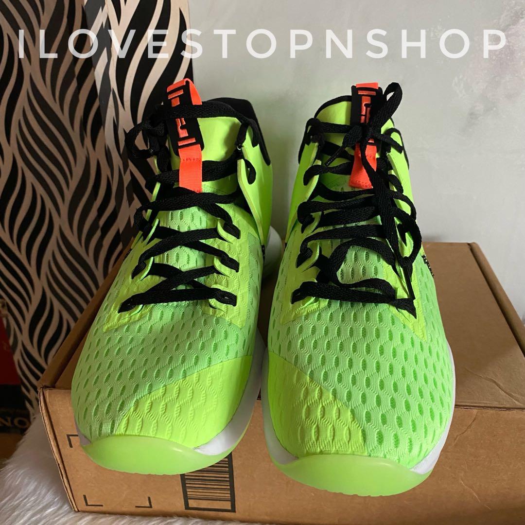 nike-lebron-witness-v-grinch-men-s-fashion-footwear-sneakers-on