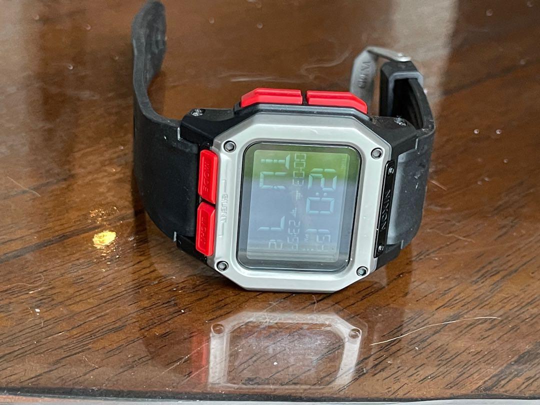 Nixon regulus 46mm top