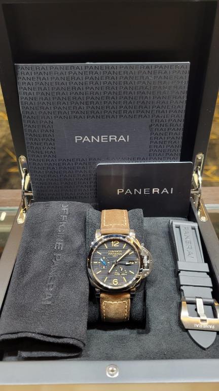 Panerai Luminor GMT PAM1537