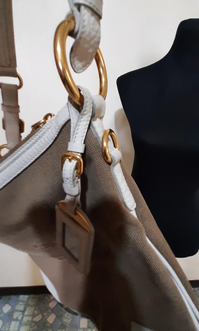 Prada Jacquard Shoulder Bag (Category: Luxury Bags & Wallets) located in Marikina City. Submitted by laila15 (Listing ID 1172040509, Image 2). Description: Prada Jacquard Bag without sling May stain po sa bandang likod.