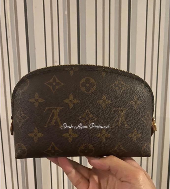 Shop Louis Vuitton DAMIER AZUR 2019 SS Cosmetic Pouch (M47515