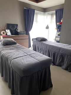 (Kategori: ) berada di . Dikirim oleh milleshoppe (ID iklan 1172125804, Gambar 1). Deskripsi: .