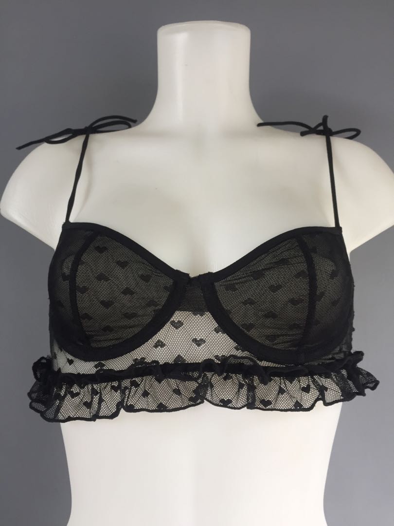 L/XL SHEIN embroidery set lace sexy hearts cute panty bra, Women's Fashion,  New Undergarments & Loungewear on Carousell