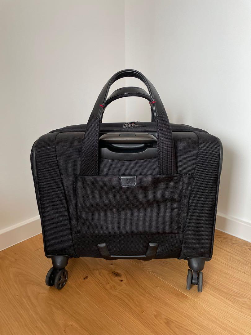 Samsonite pro dlx discount 5 rolling tote