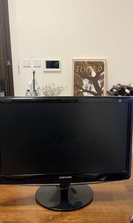 （分類：）位於 。 由 michael99920 提交（商品編號 1172073159，圖片 1）。簡介： 。