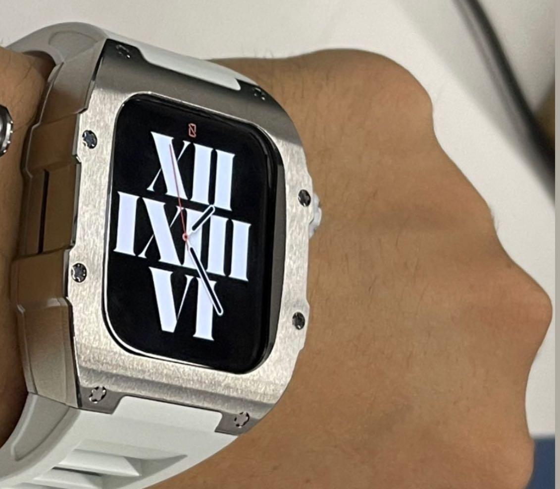 Titanium alloy custom silver case rm design stud iwatch Apple