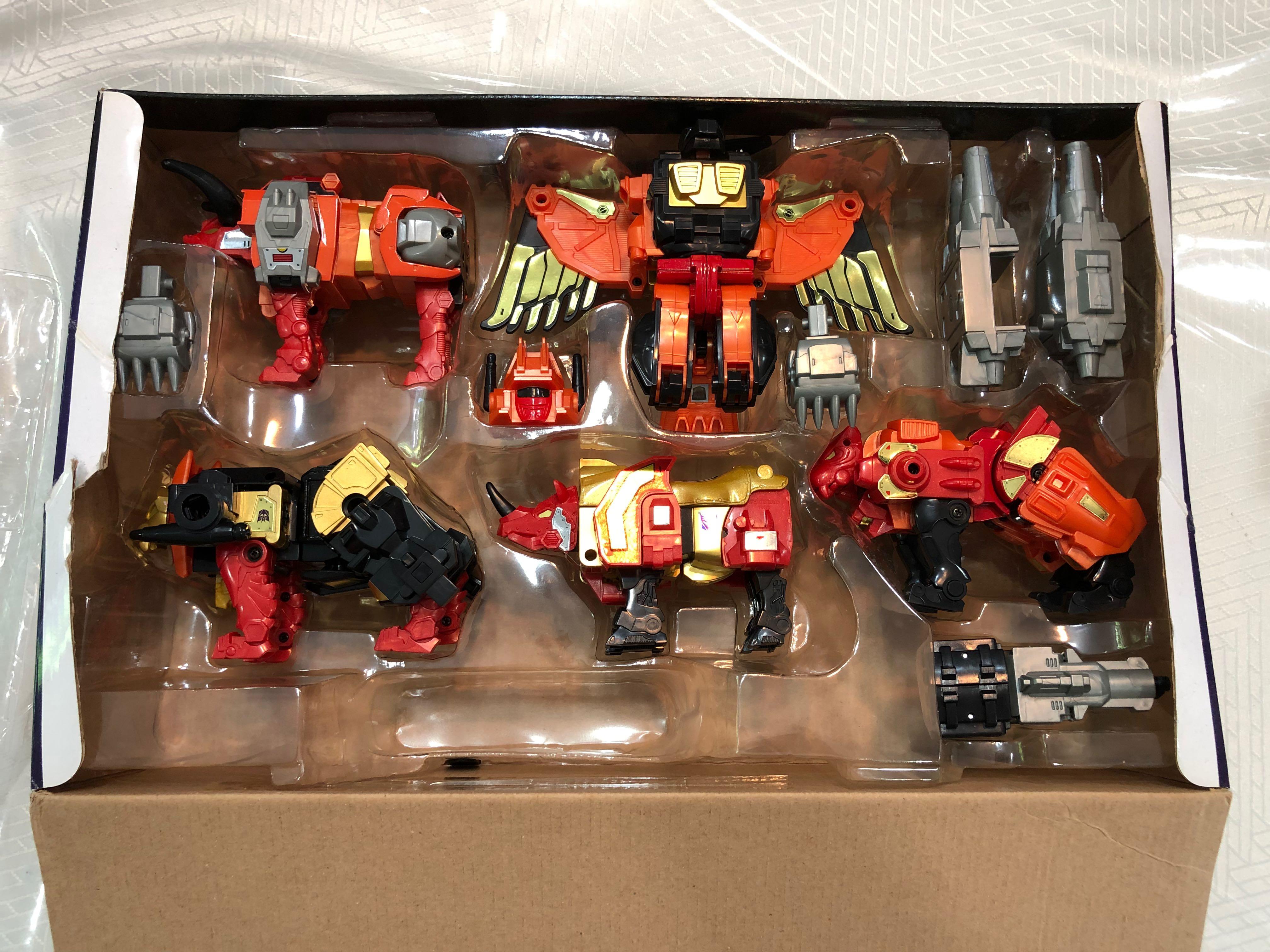 Transformers Predacons (Category: Toy Figures) located in Singapore. Submitted by kennethhe (Listing ID 1172031772, Image 2). Description: .