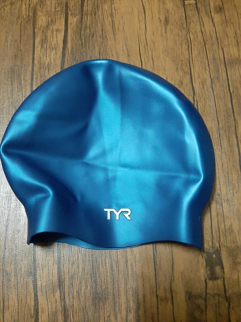 TYR swimcap, Men's Fashion, Activewear on Carousell