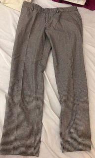 Uniqlo Pants size 9