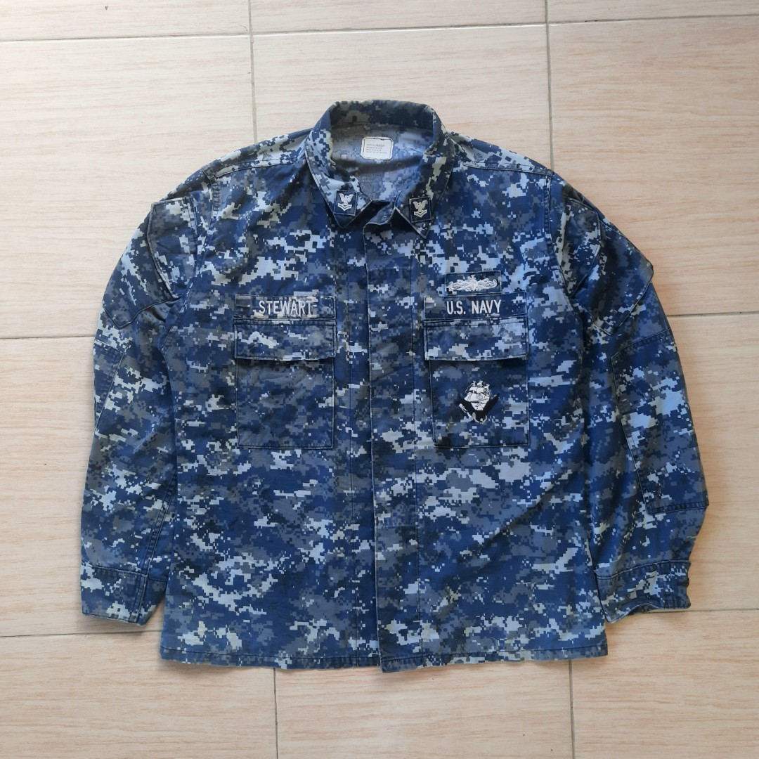 US Navy Seals Uniform, Fesyen Pria, Pakaian , Atasan di Carousell
