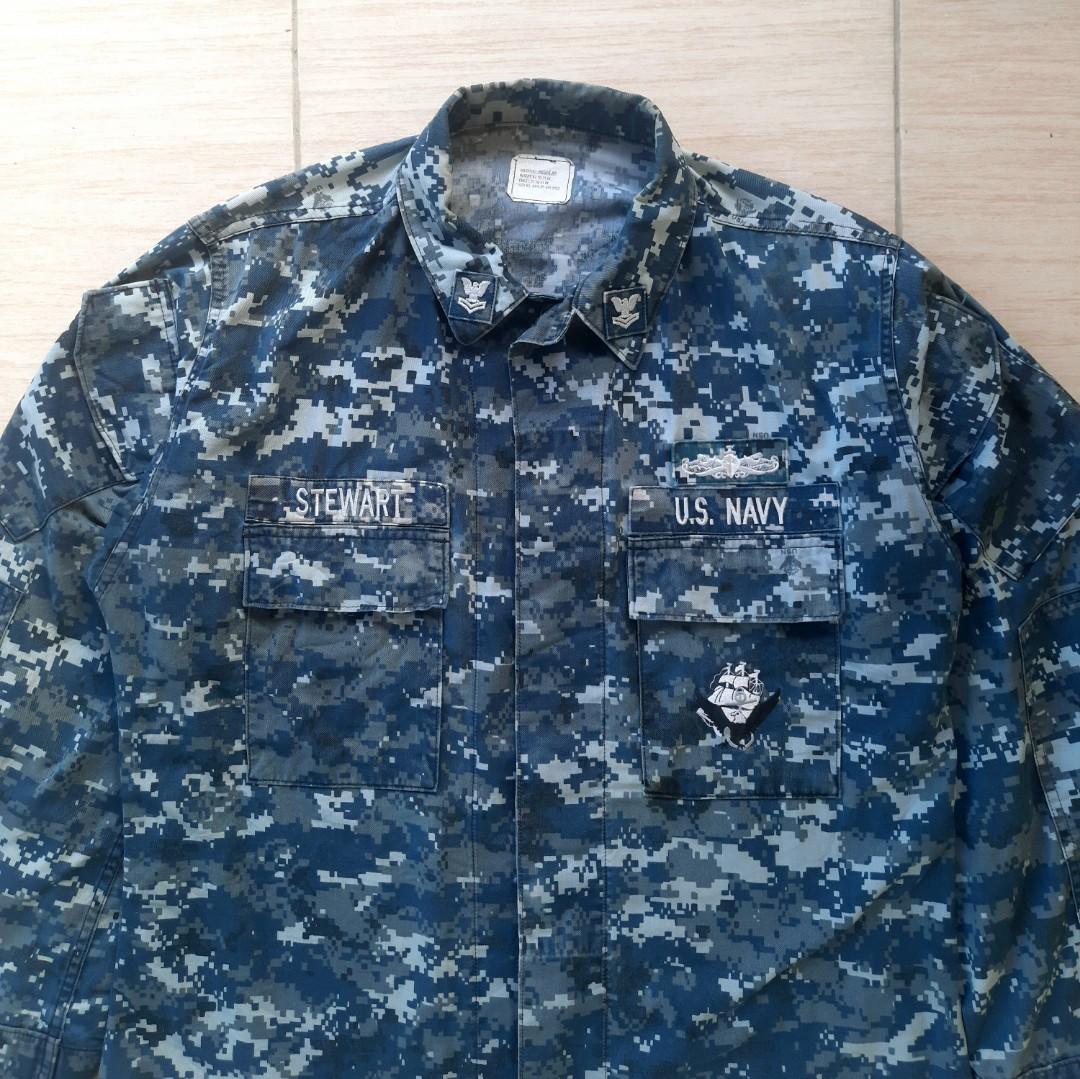 US Navy Seals Uniform, Fesyen Pria, Pakaian , Atasan di Carousell