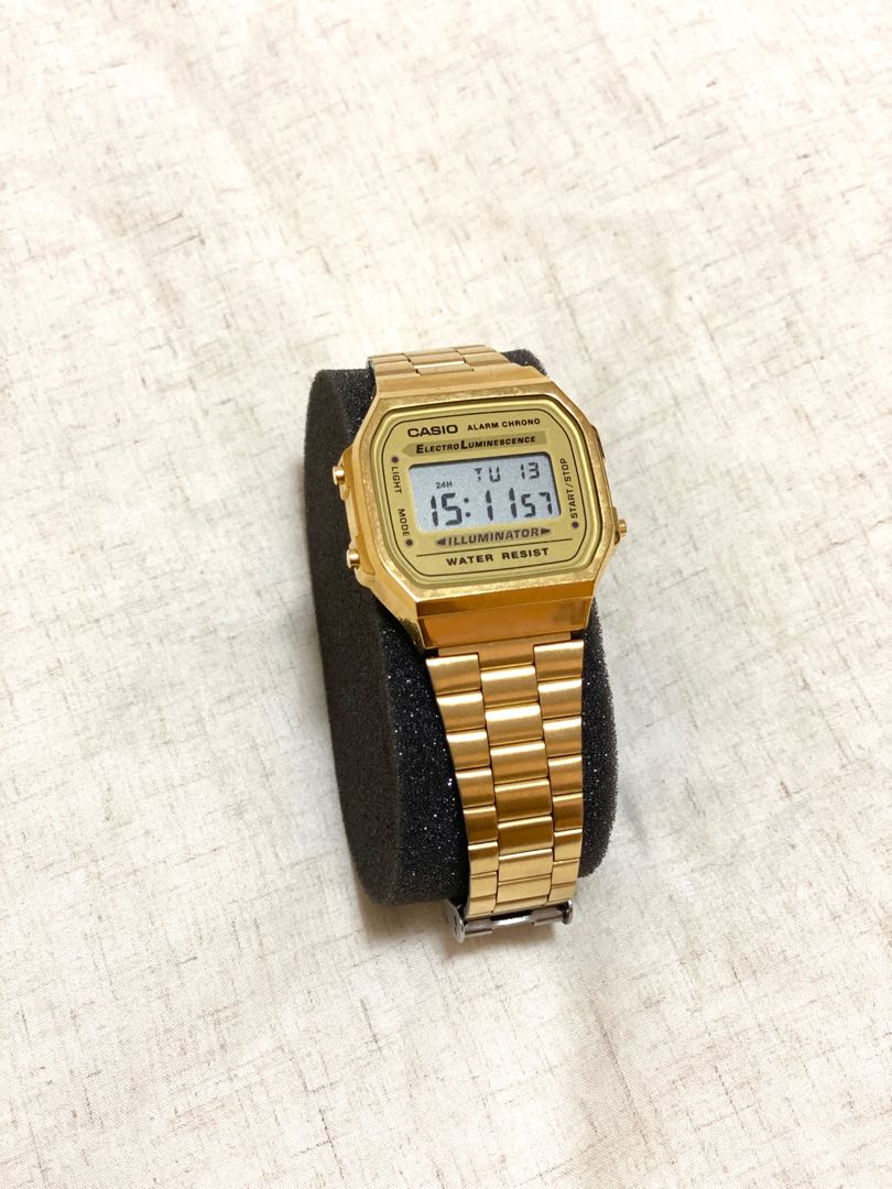 Casio vintage face best sale gold watch