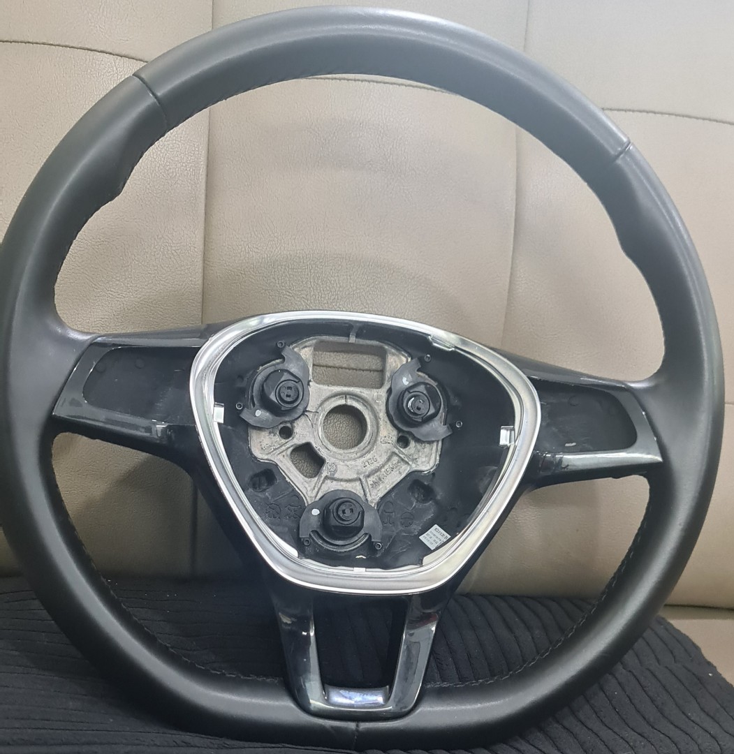 VW POLO original Steering wheel, Car Accessories, Accessories on Carousell