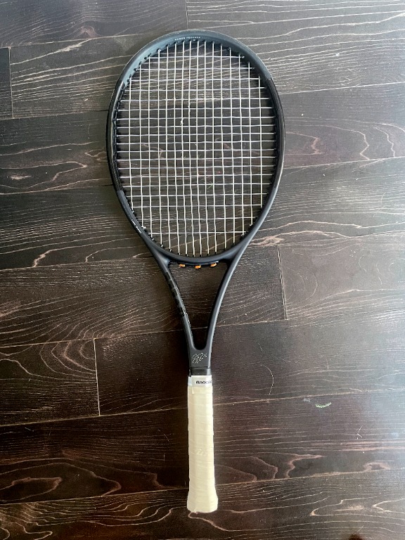 Wilson Pro Staff RF97 (Gut/Poly Hybrid), Sports Equipment, Sports