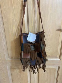 （分類：）位於 。 由 hand_made_leather 提交（商品編號 1172248604，圖片 1）。簡介： 。