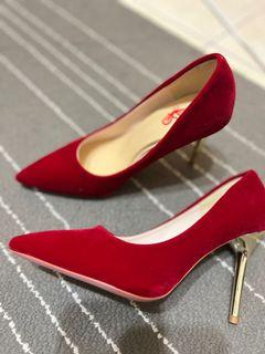 全新酒紅絨布婚鞋