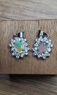 天然歐泊吊飾吊墜(白水晶多角切面鑲嵌)  S92564223507810817110