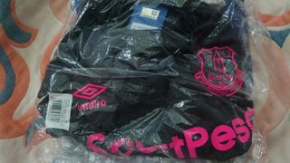 （分類：）位於 。 由 ryanyanlee 提交（商品編號 1172234852，圖片 1）。簡介： 。