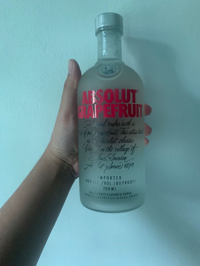 Absolut Vodka Grapefruit 700ML, Food & Drinks, Beverages on Carousell