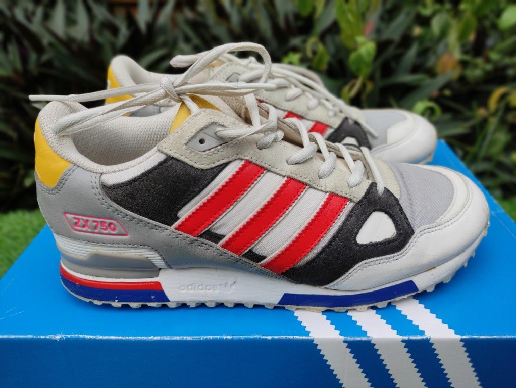 ADIDAS ZX 750 ULTRAMAN
