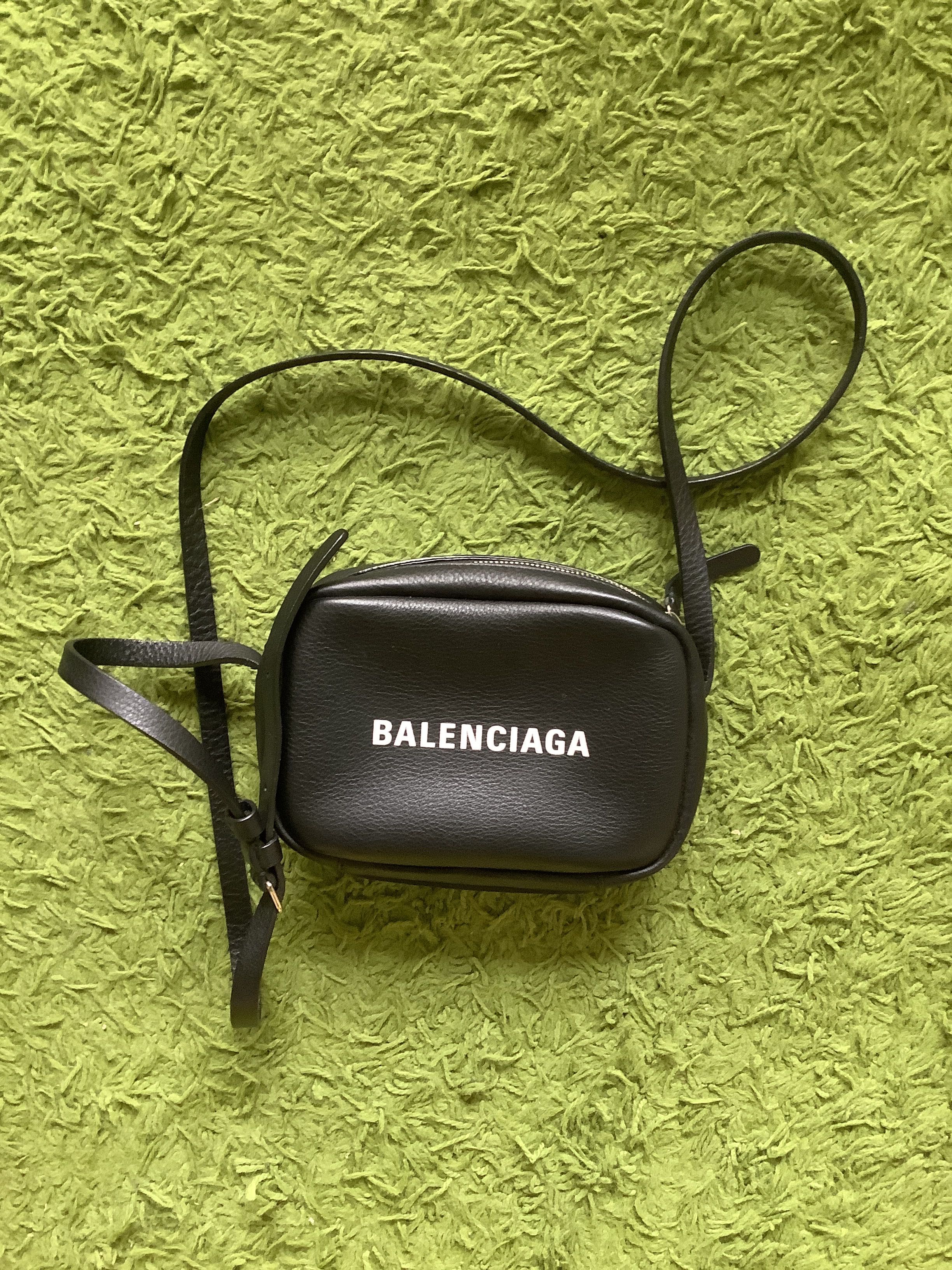 Balenciaga Medium Everyday Calfskin Leather Camera Bag in TaupeBlack   Smart Closet