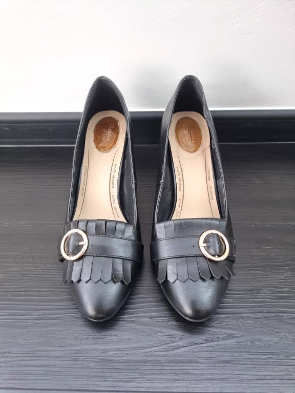 Aerosoles silver spoon sales