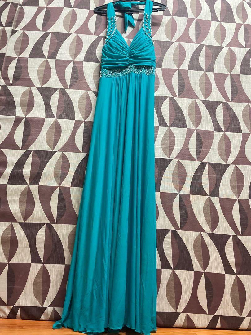 Blue green long gown (Category: Evening dresses & gowns) located in Pateros City. Submitted by rdrd23 (Listing ID 1172237714, Image 2). Description: Long gown Color: blue/green Used once only 2,000 ko po nabili. 1,500 nalang po .