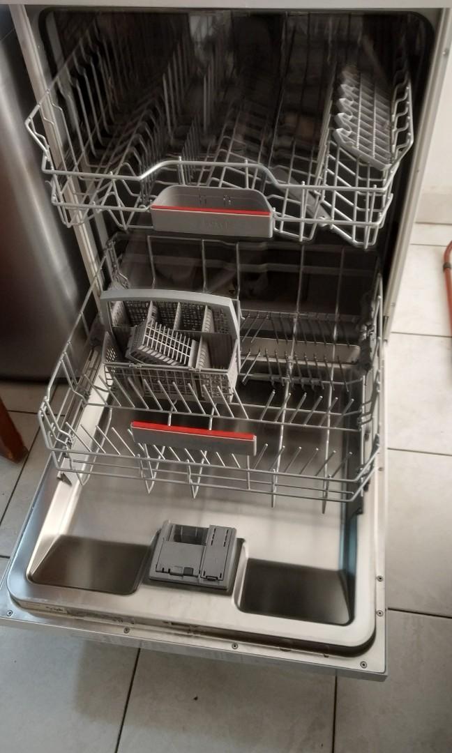 Bosch dishwasher silence plus latest technology with short cycle,less