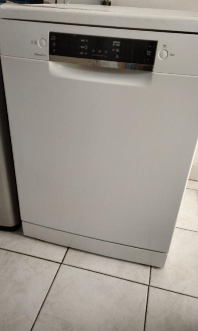 Bosch dishwasher silence plus latest technology with short cycle,less