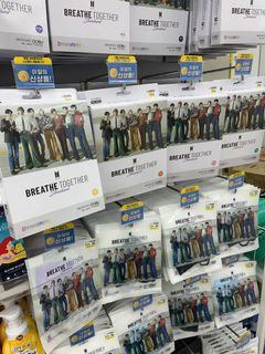 (Category: ) located in . Submitted by linghcloset (Listing ID 1172229211, Image 1). Description: .